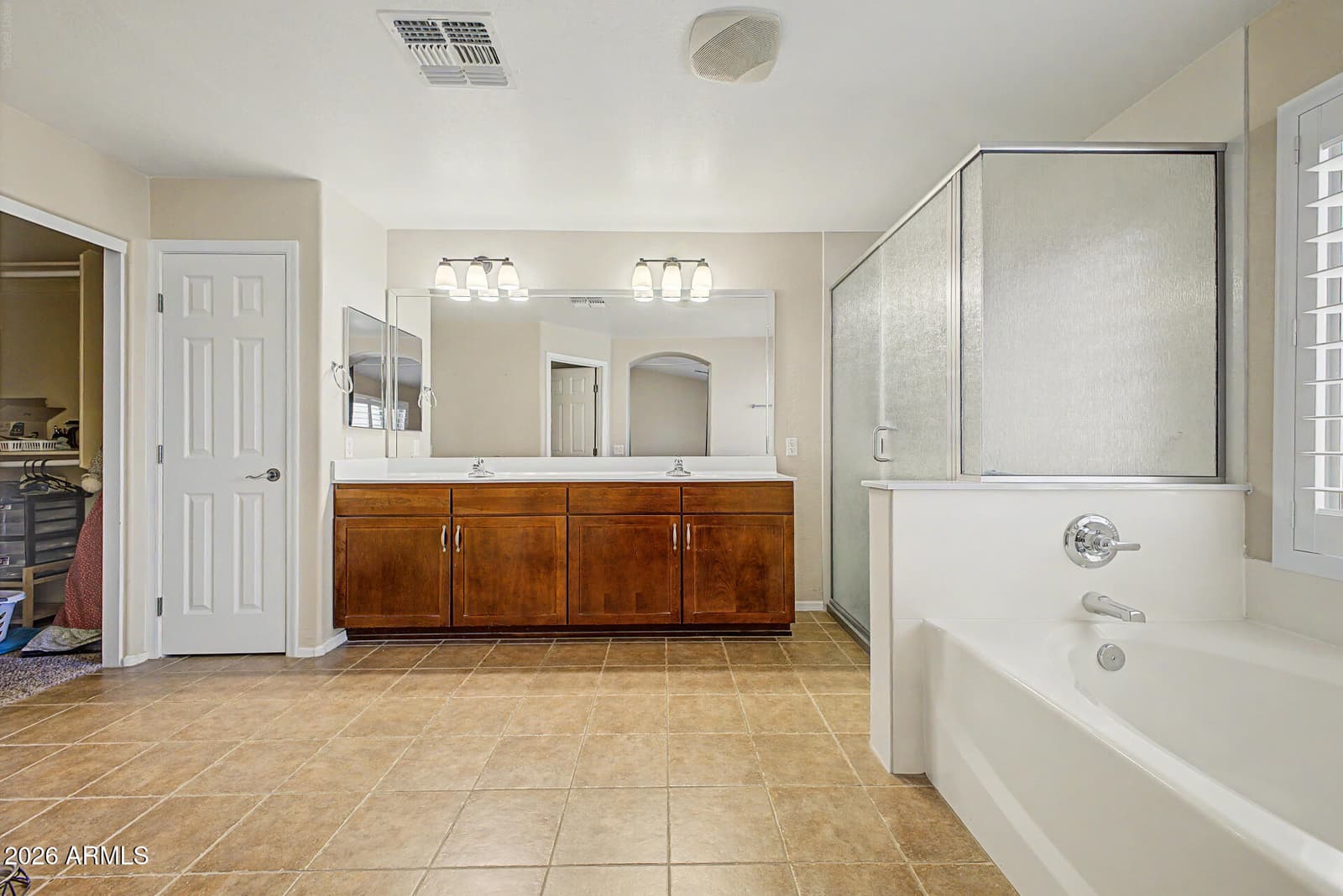 17940 W DESERT Lane, Surprise, AZ 85388 — photo 18 of 41