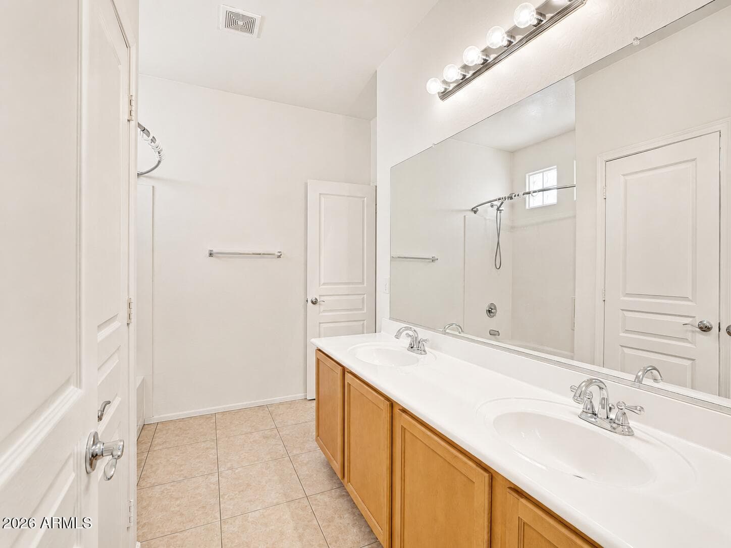 26703 N 19TH Drive, Phoenix, AZ 85085 — photo 13 of 27
