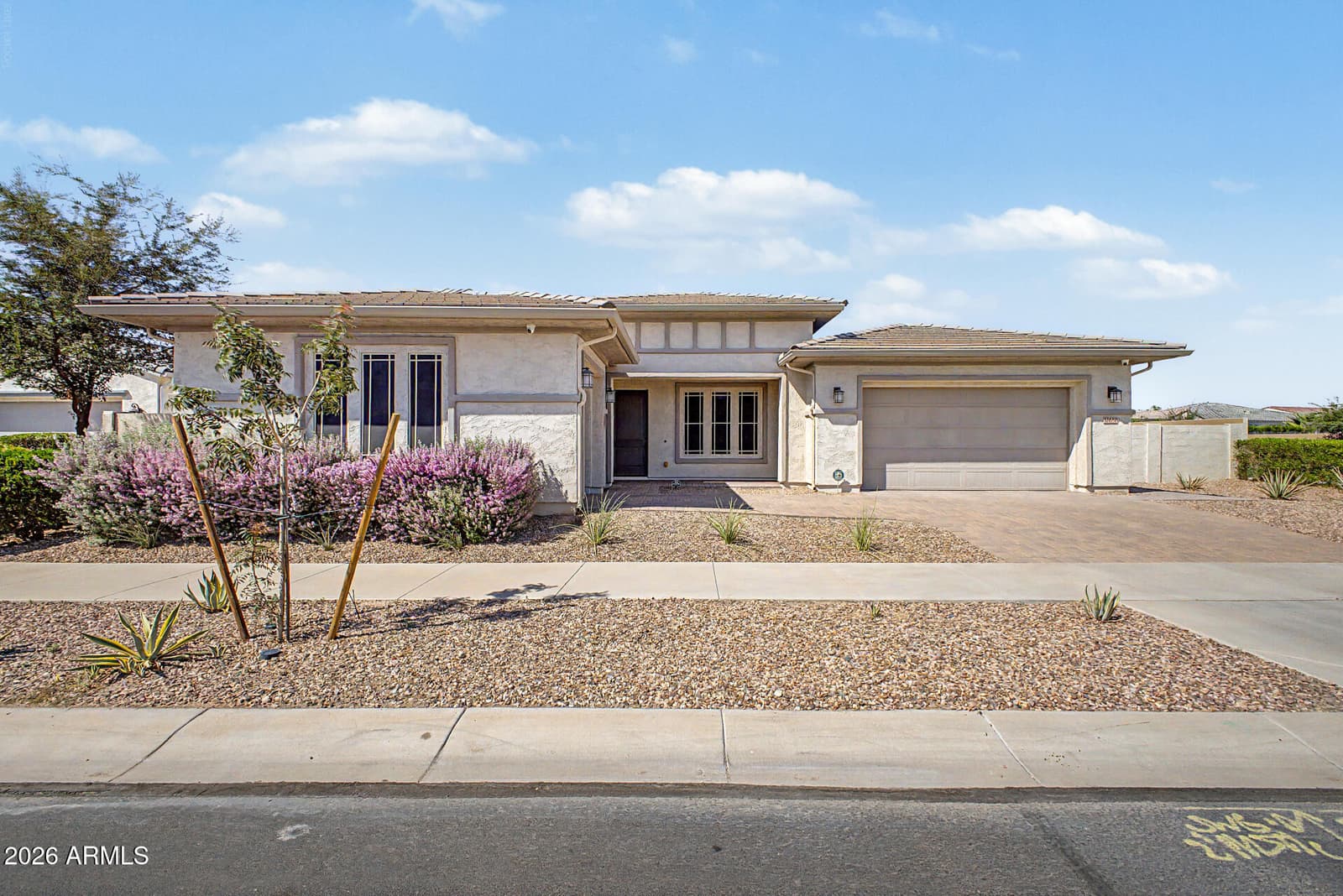 10650 E TRILLIUM Avenue, Mesa, AZ 85212 — photo 4 of 43