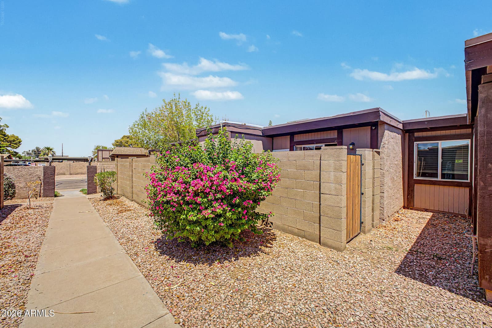 1827 E KIRKLAND Lane A, Tempe, AZ 85281 — photo 2 of 26