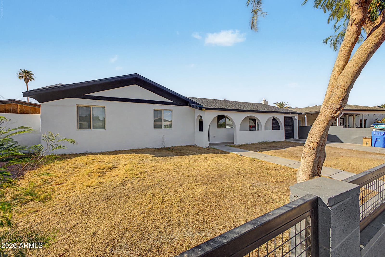 6340 W AVALON Drive, Phoenix, AZ 85033 — photo 42 of 44