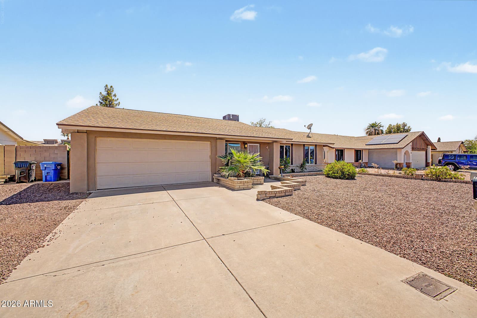 4109 W ASTER Drive, Phoenix, AZ 85029 — photo 1 of 27