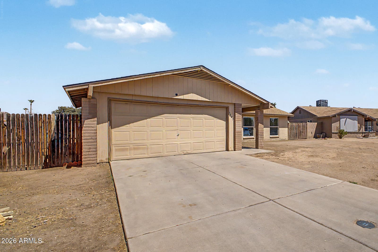 4447 N 77TH Drive, Phoenix, AZ 85033 — photo 2 of 25