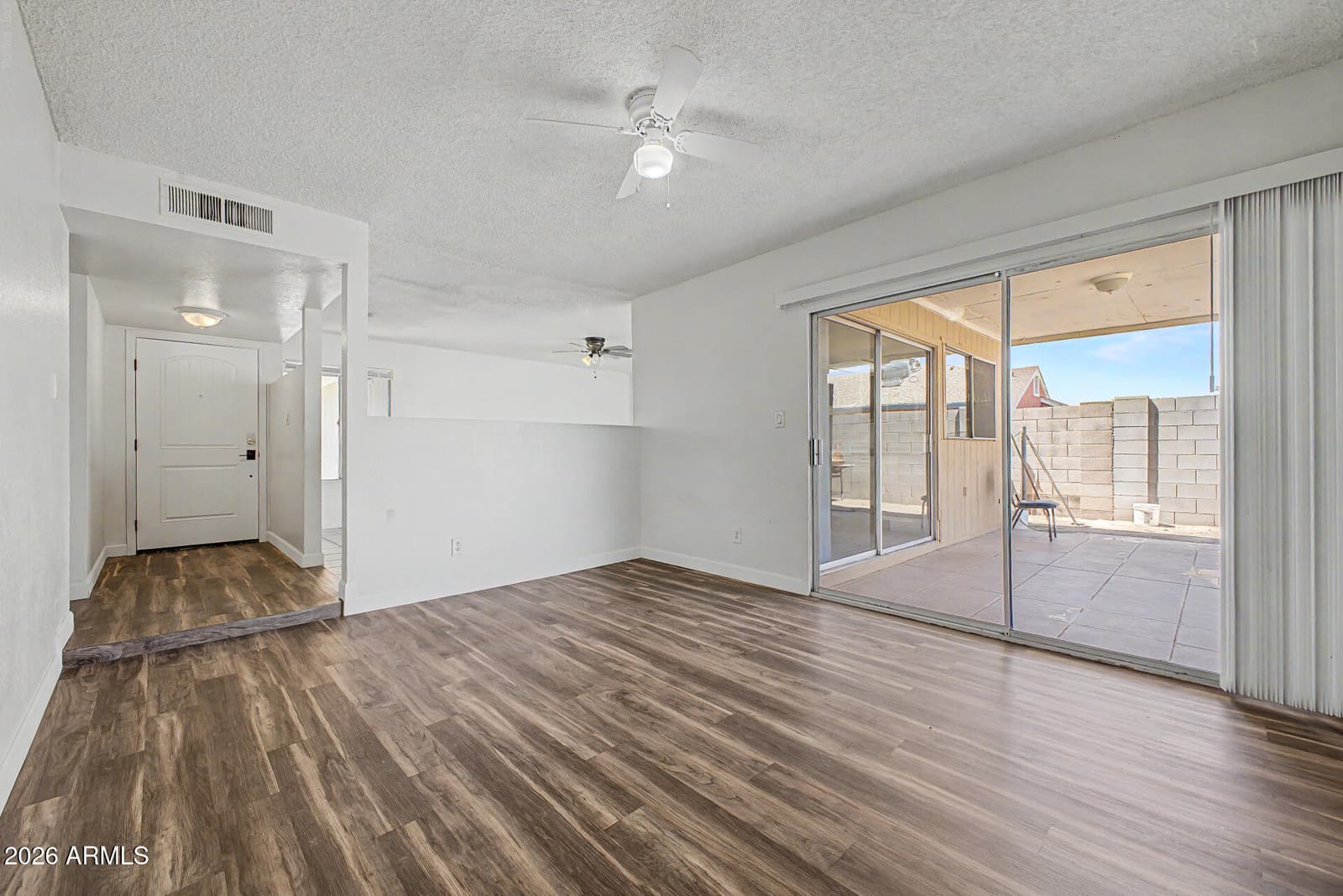 4447 N 77TH Drive, Phoenix, AZ 85033 — photo 3 of 25