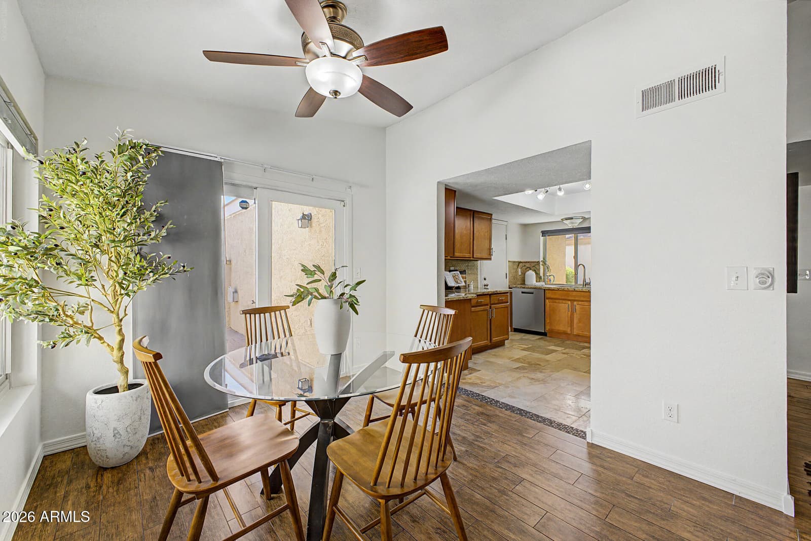 14852 N 24TH Drive 13, Phoenix, AZ 85023 — photo 7 of 29