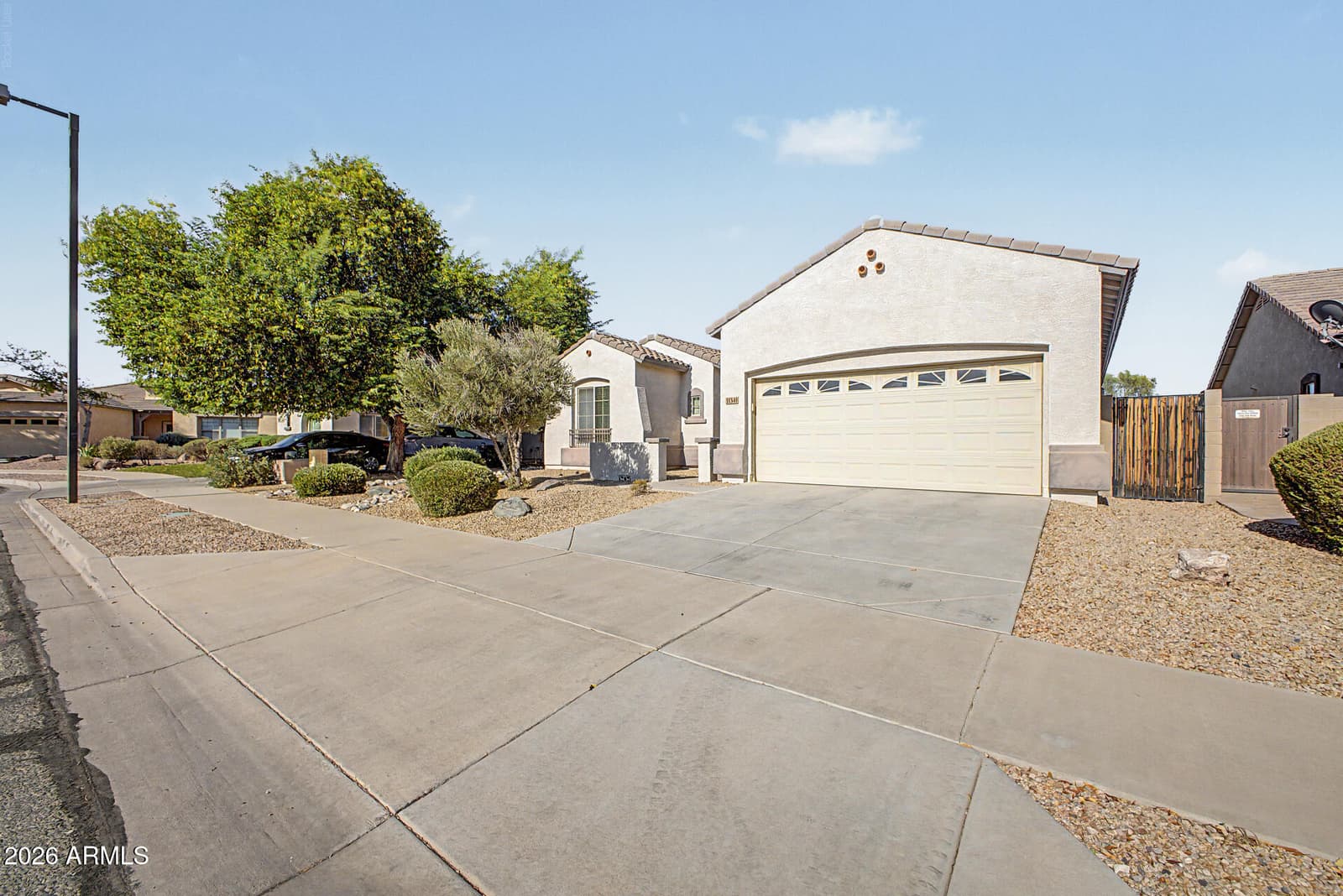11341 N 163RD Drive, Surprise, AZ 85388 — photo 5 of 31