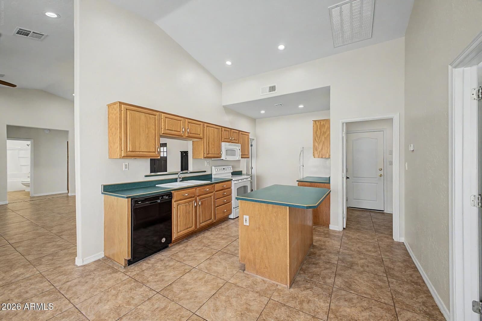 26617 S LEMON Avenue, Queen Creek, AZ 85142 — photo 11 of 25