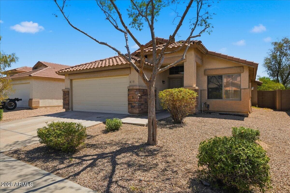 6915 S 50TH Drive, Laveen, AZ 85339 — photo 4 of 35