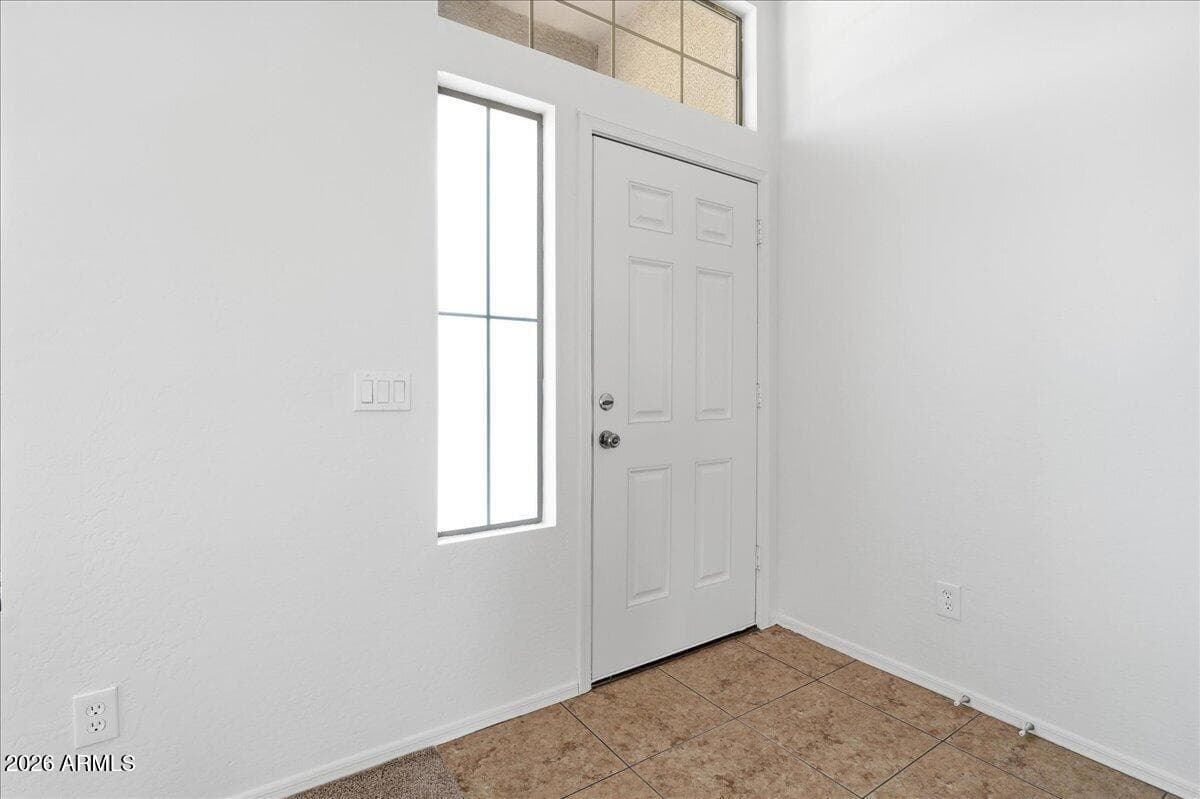 6915 S 50TH Drive, Laveen, AZ 85339 — photo 7 of 35