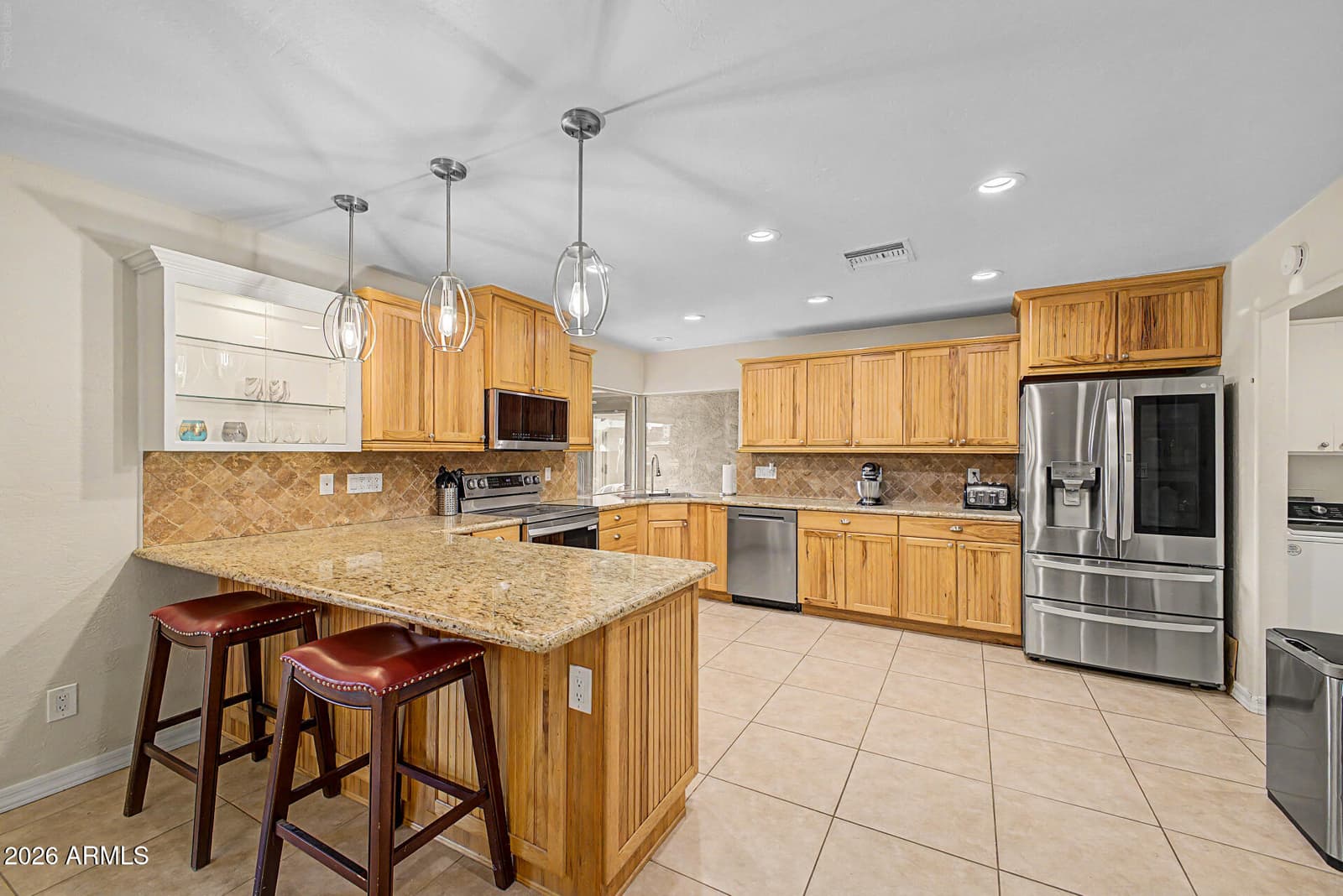 16310 N 36TH Drive, Phoenix, AZ 85053 — photo 11 of 39