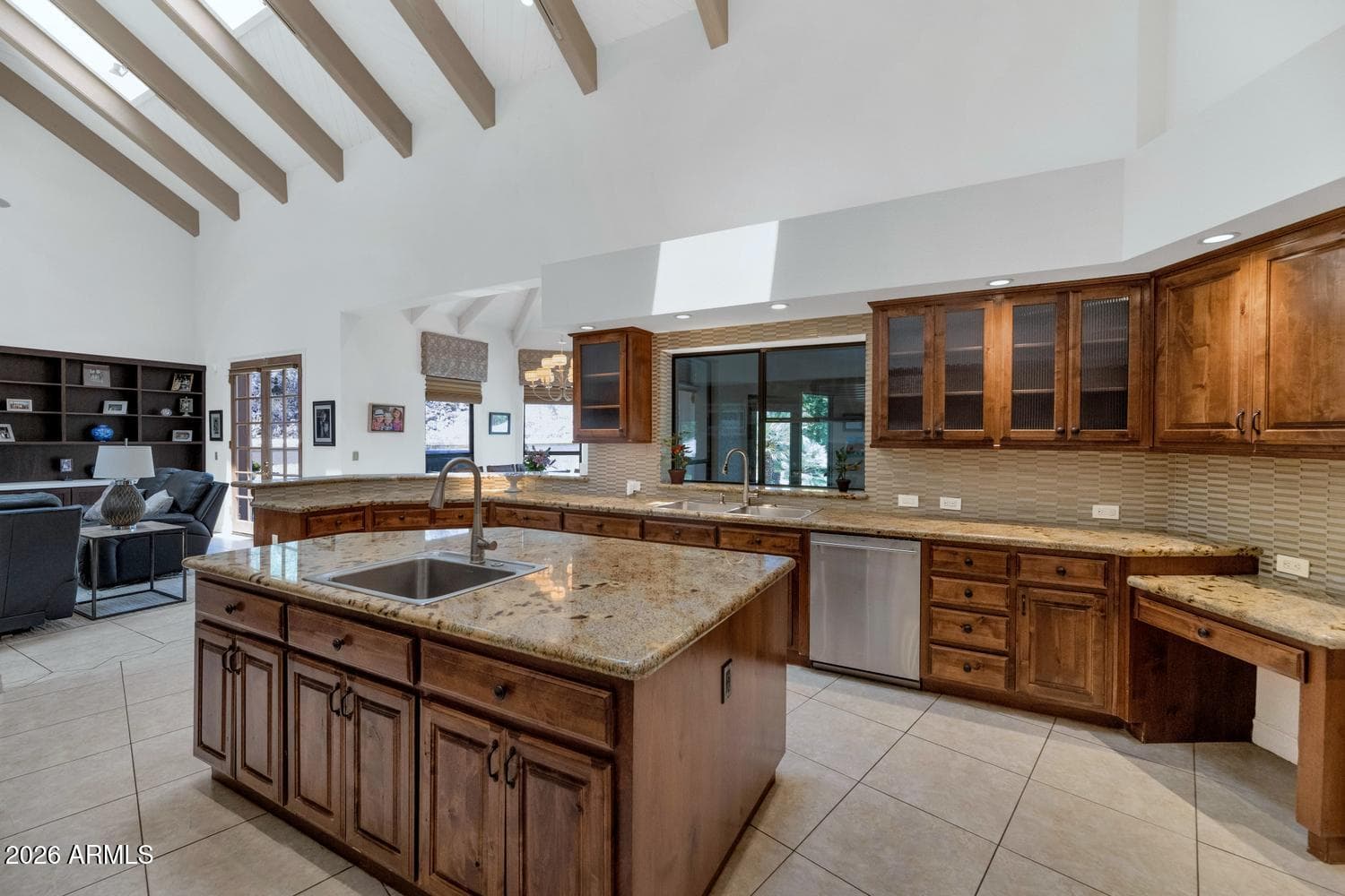 14810 N 15TH Avenue, Phoenix, AZ 85023 — photo 10 of 47