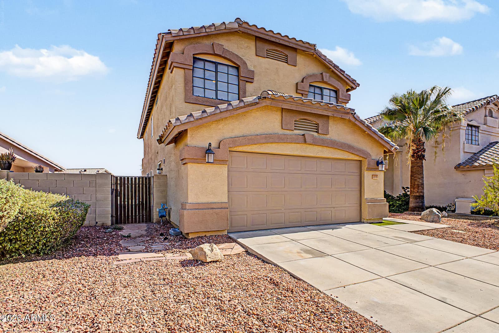 3721 W RUNION Drive, Glendale, AZ 85308 — photo 4 of 39