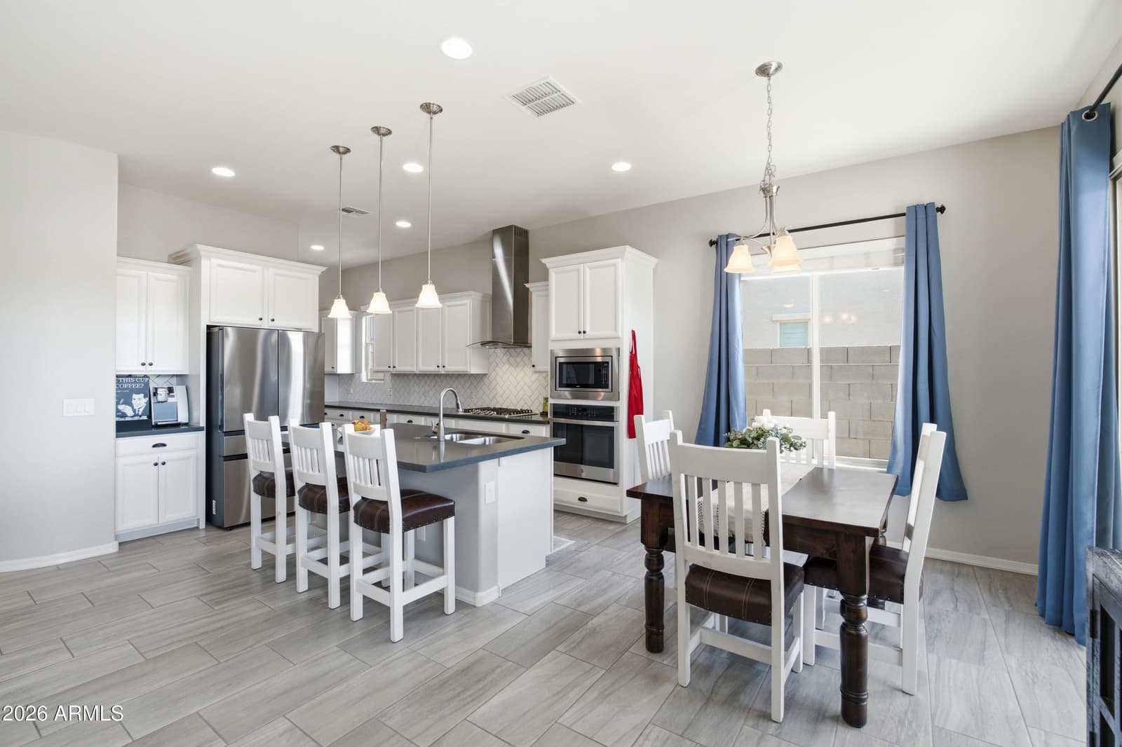 5316 N 190TH Drive, Litchfield Park, AZ 85340 — photo 10 of 51