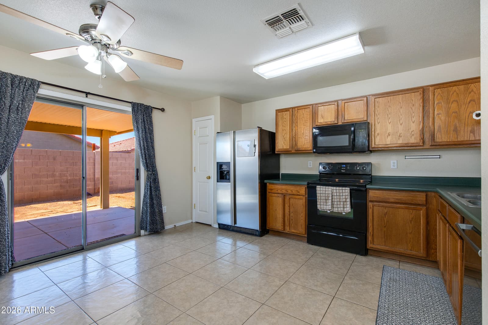 15605 W CARIBBEAN Lane, Surprise, AZ 85379 — photo 9 of 28
