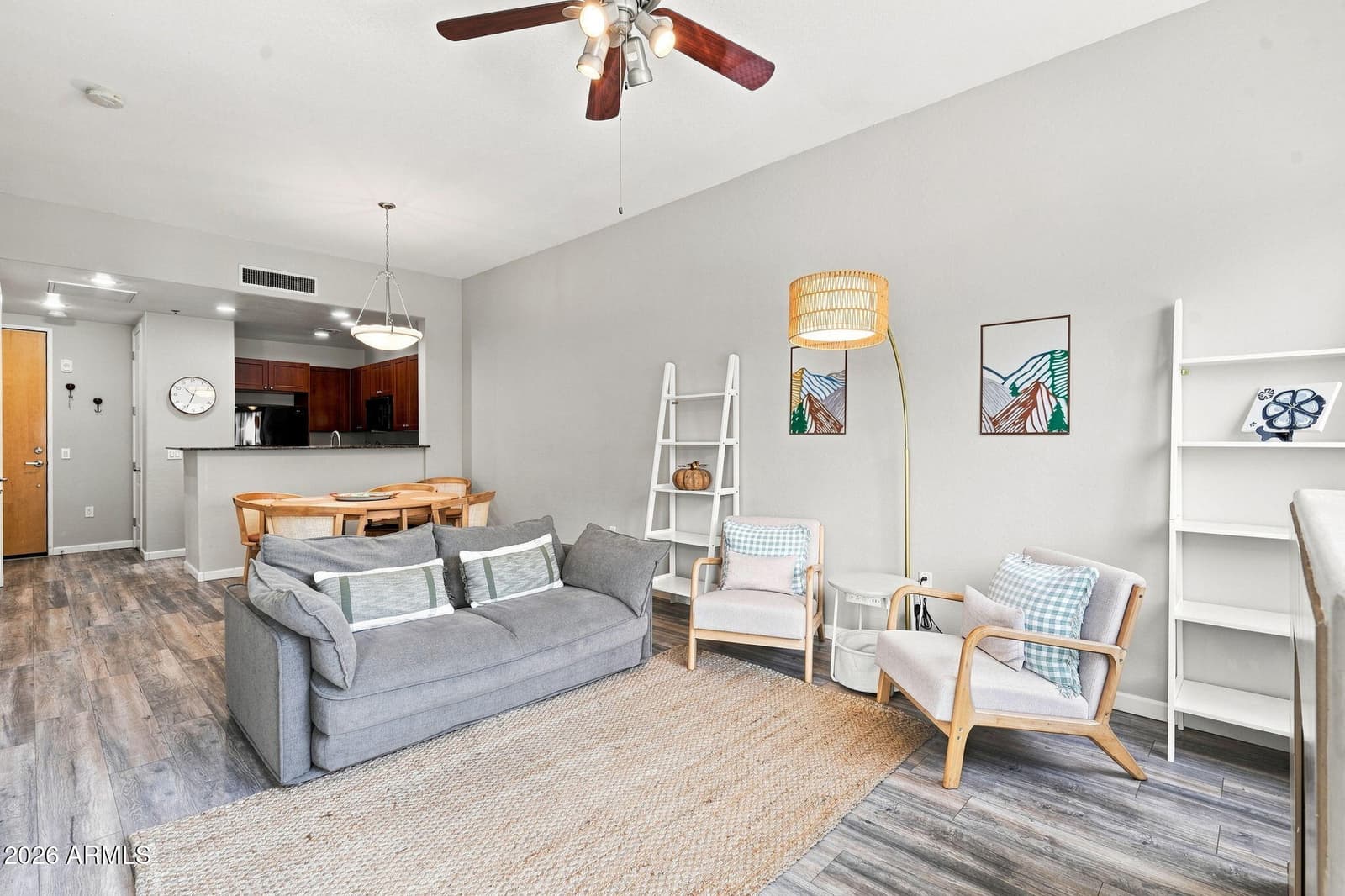 17 W VERNON Avenue 409, Phoenix, AZ 85003 — photo 6 of 32