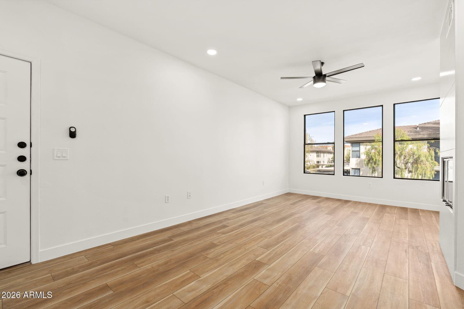 6900 E PRINCESS Drive 2117, Phoenix, AZ 85054 — photo 14 of 53