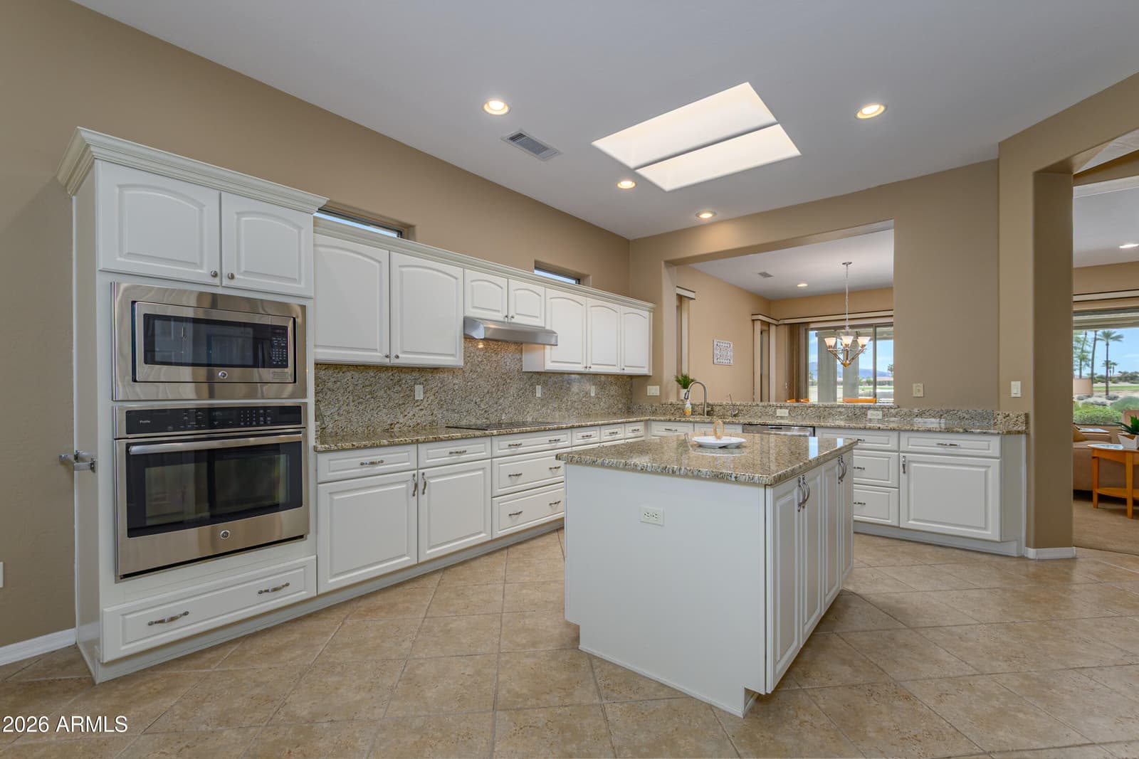 19516 N CORONADO RIDGE Drive, Surprise, AZ 85387 — photo 6 of 62