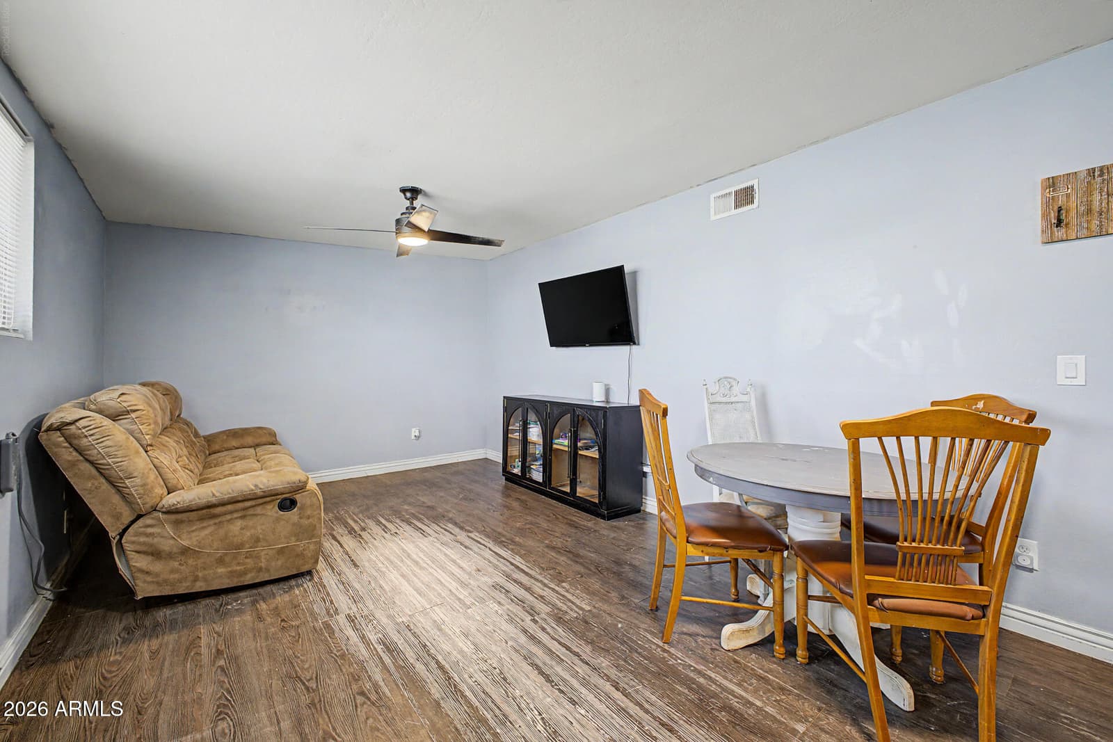 6030 S 19TH Place, Phoenix, AZ 85042 — photo 7 of 28