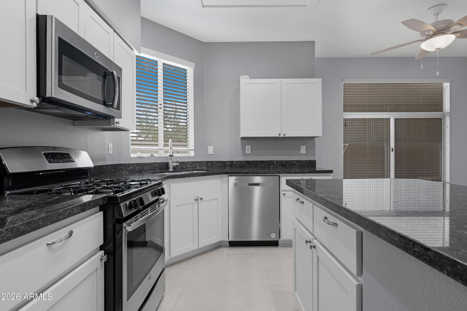 20051 N GREENVIEW Drive, Sun City West, AZ 85375 — photo 11 of 25