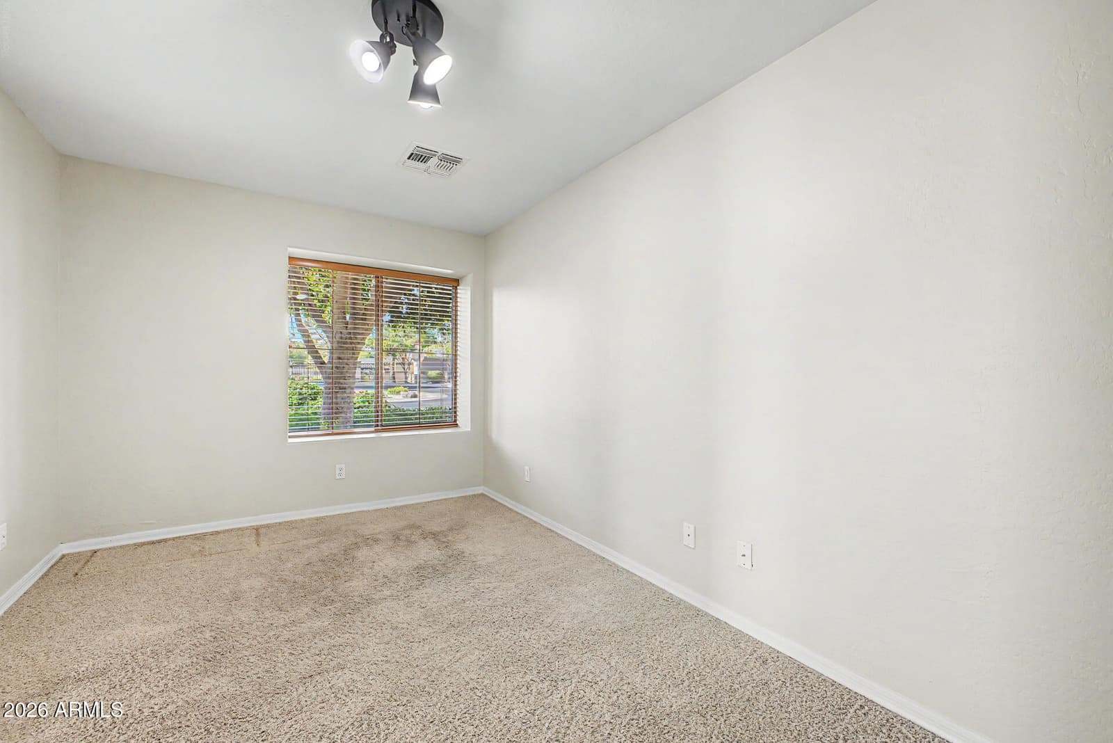 2721 W TULSA Street, Chandler, AZ 85224 — photo 38 of 62