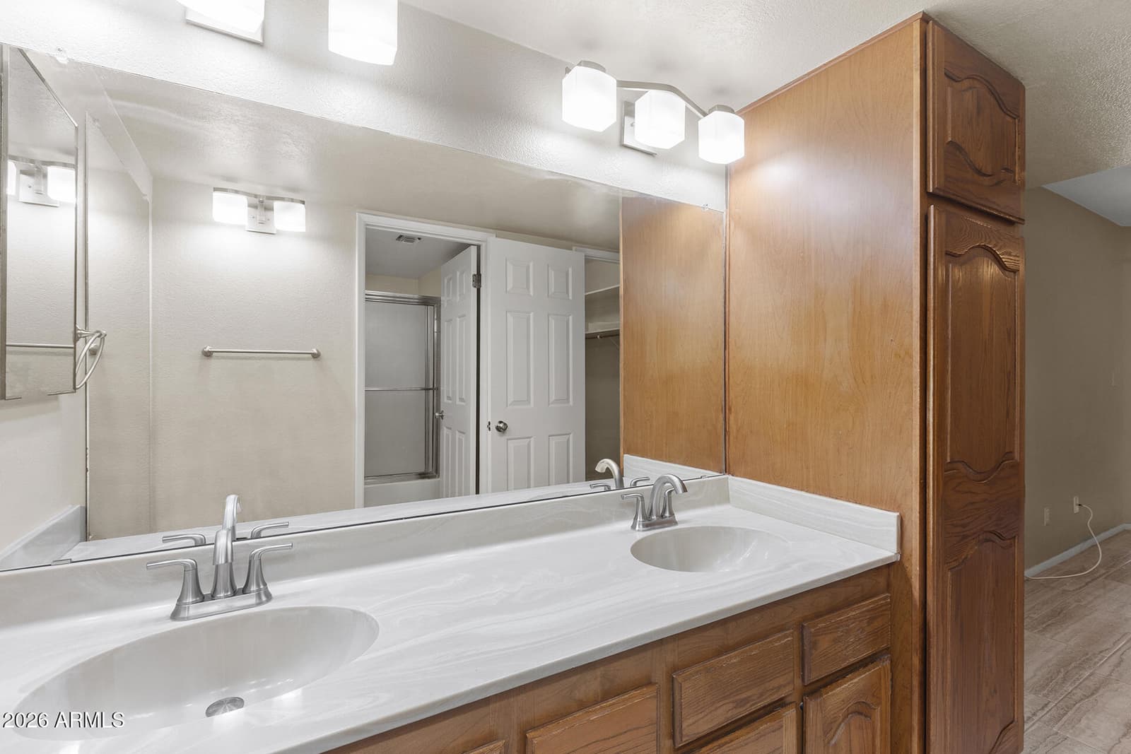 12212 N PARADISE VILLAGE Parkway S 206, Phoenix, AZ 85032 — photo 17 of 47