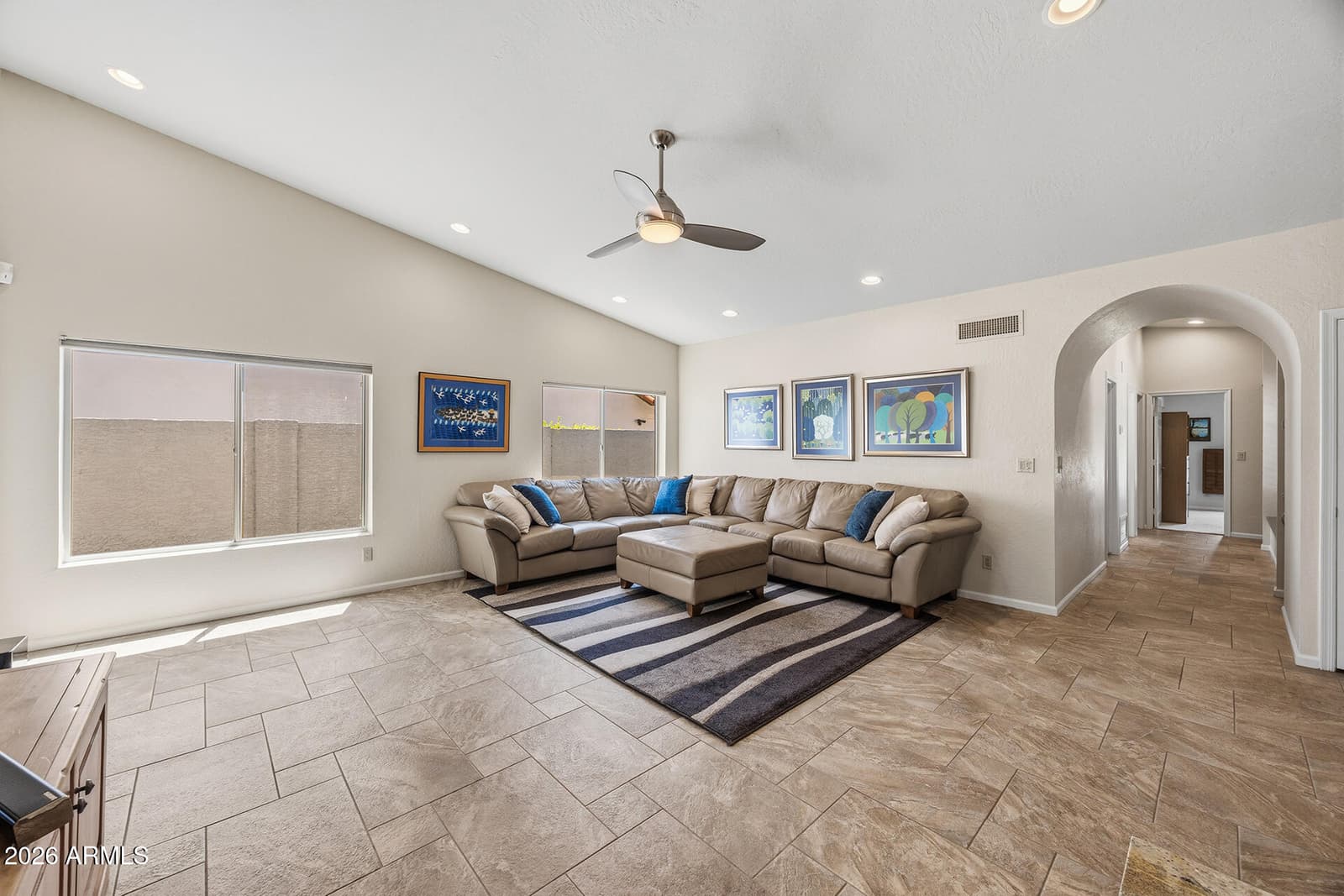 9886 E CINNABAR Avenue, Scottsdale, AZ 85258 — photo 12 of 49
