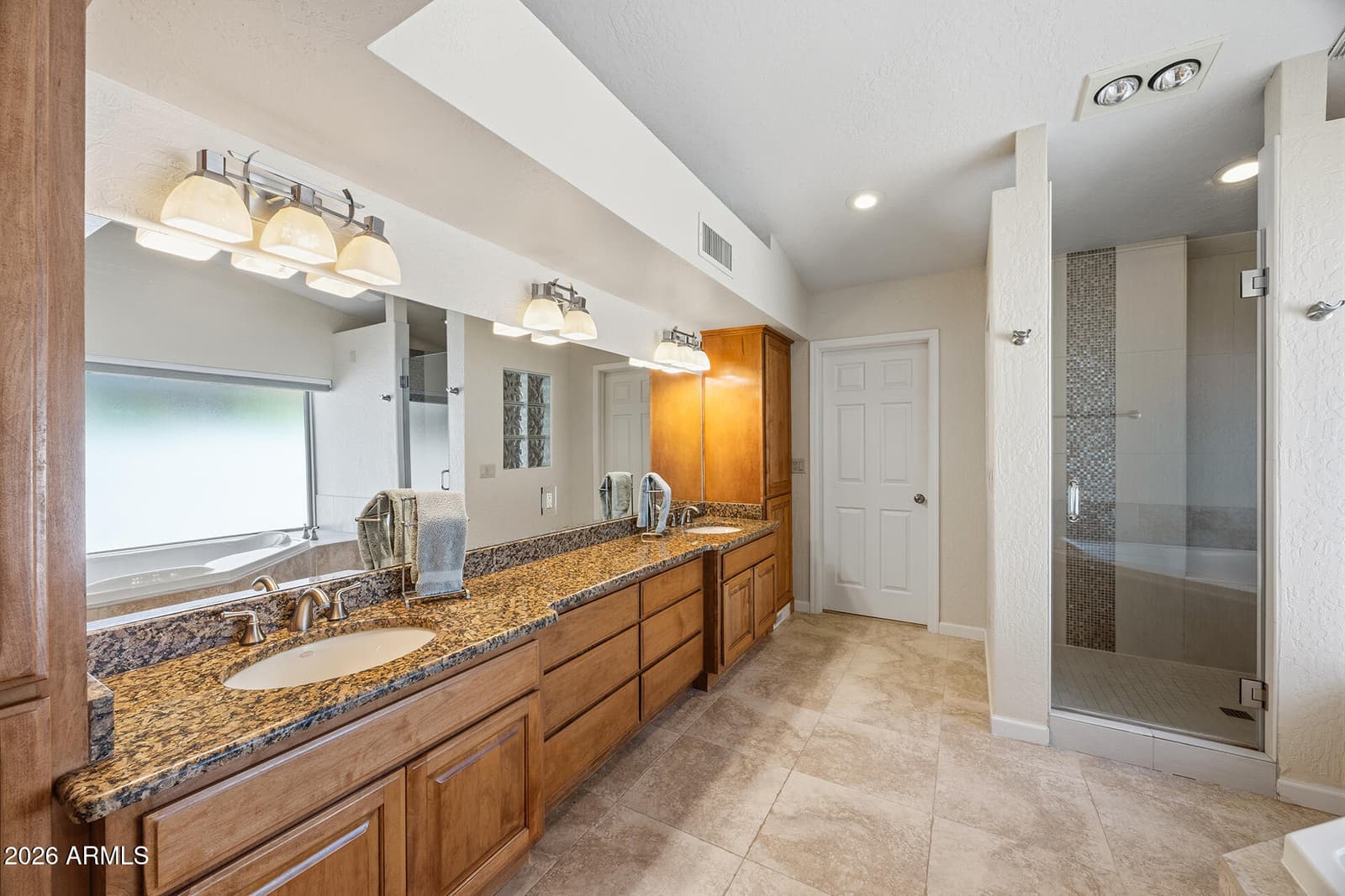 9886 E CINNABAR Avenue, Scottsdale, AZ 85258 — photo 26 of 49