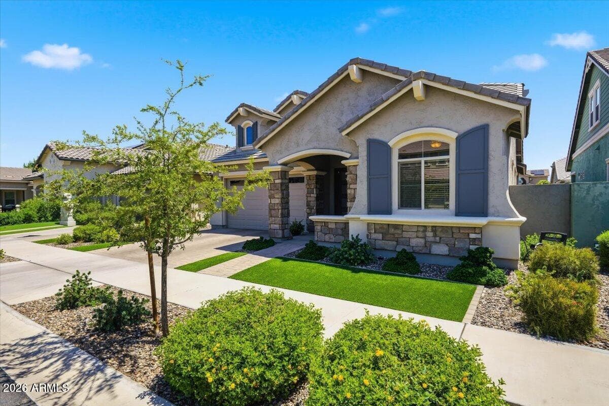 2637 S OLYMPIC Drive, Gilbert, AZ 85295 — photo 37 of 42