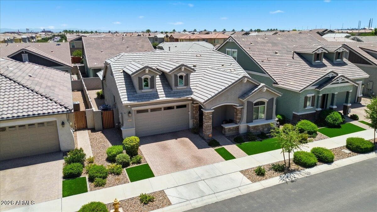 2637 S OLYMPIC Drive, Gilbert, AZ 85295 — photo 39 of 42
