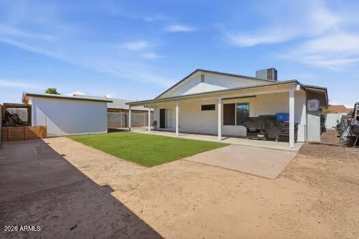 8650 N 56th Avenue, Glendale, AZ 85302 — photo 17 of 19
