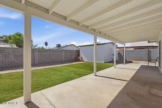 8650 N 56th Avenue, Glendale, AZ 85302 — photo 16 of 19
