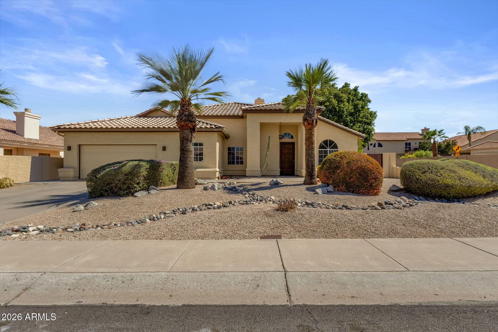 3001 E REDFIELD Road, Phoenix, AZ 85032 — photo 1 of 33