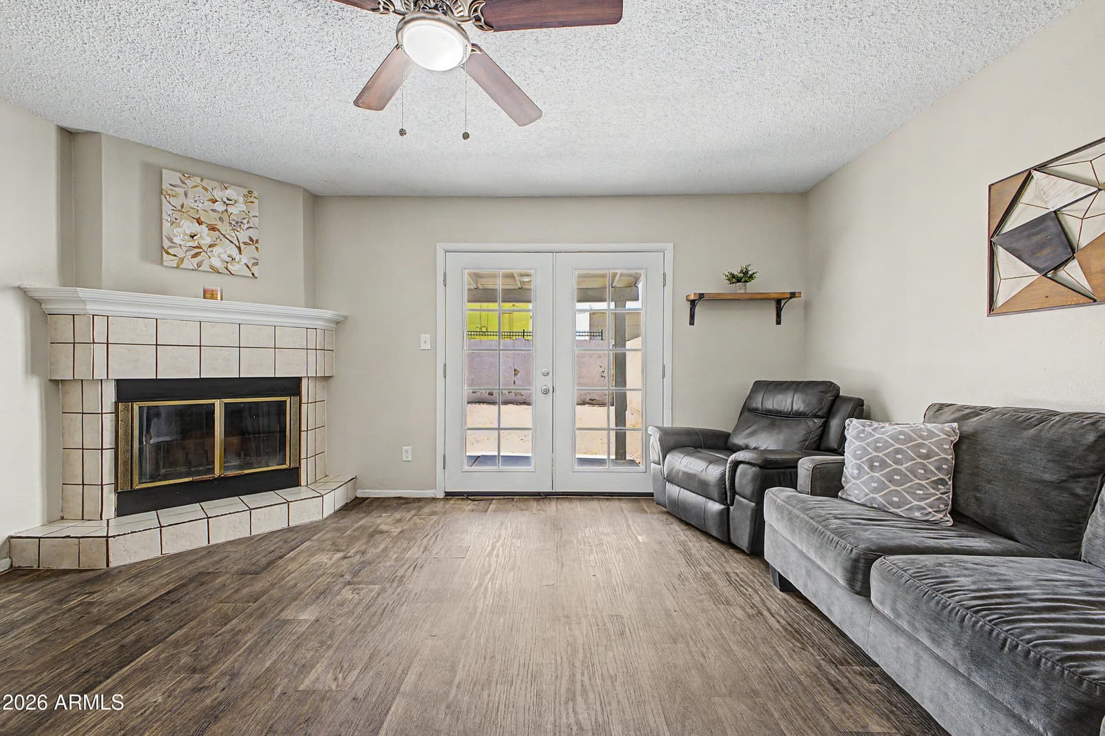 4709 W EVA Street, Glendale, AZ 85302 — photo 3 of 21