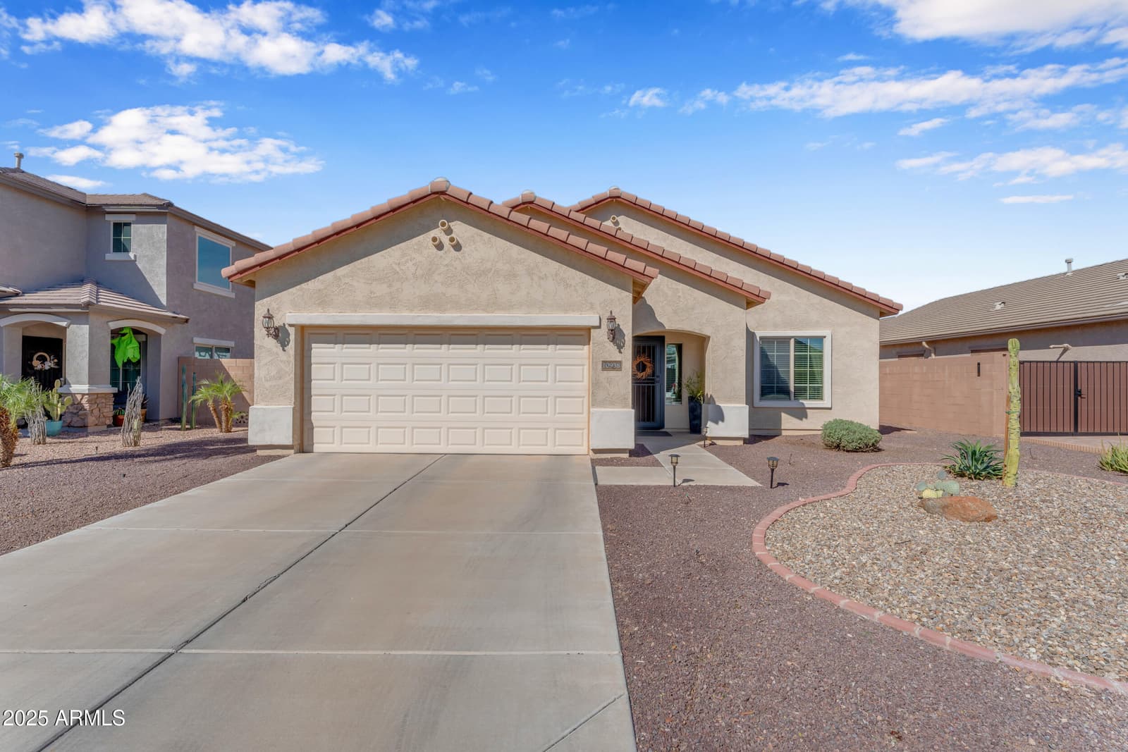 10938 E SOMBRA Circle, Mesa, AZ 85212 — photo 1 of 34