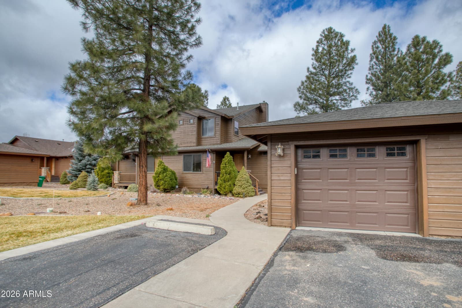 2970 W VILLA Loop, Show Low, AZ 85901 — photo 28 of 48