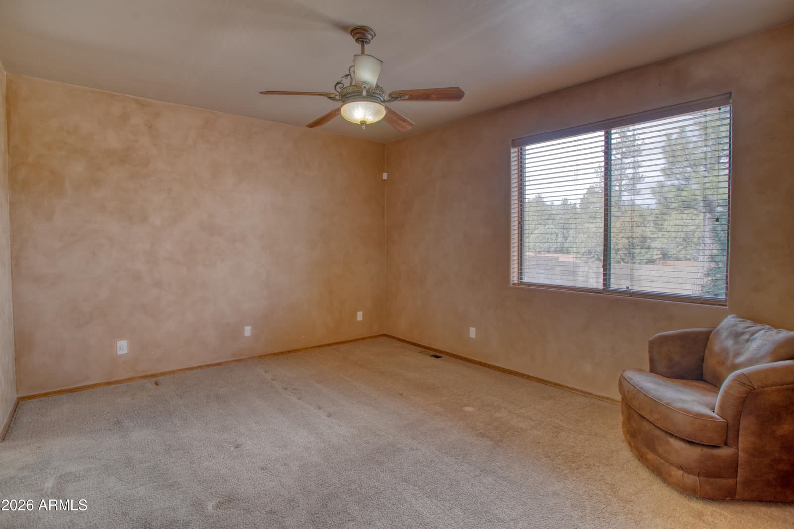 2970 W VILLA Loop, Show Low, AZ 85901 — photo 9 of 48
