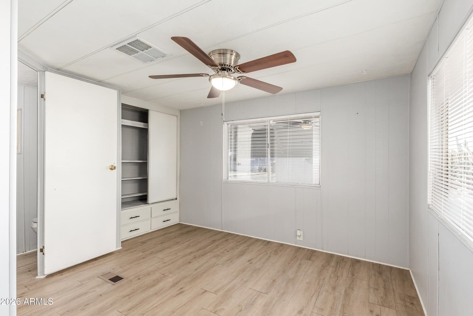 16225 N CAVE CREEK Road 140, Phoenix, AZ 85032 — photo 13 of 33