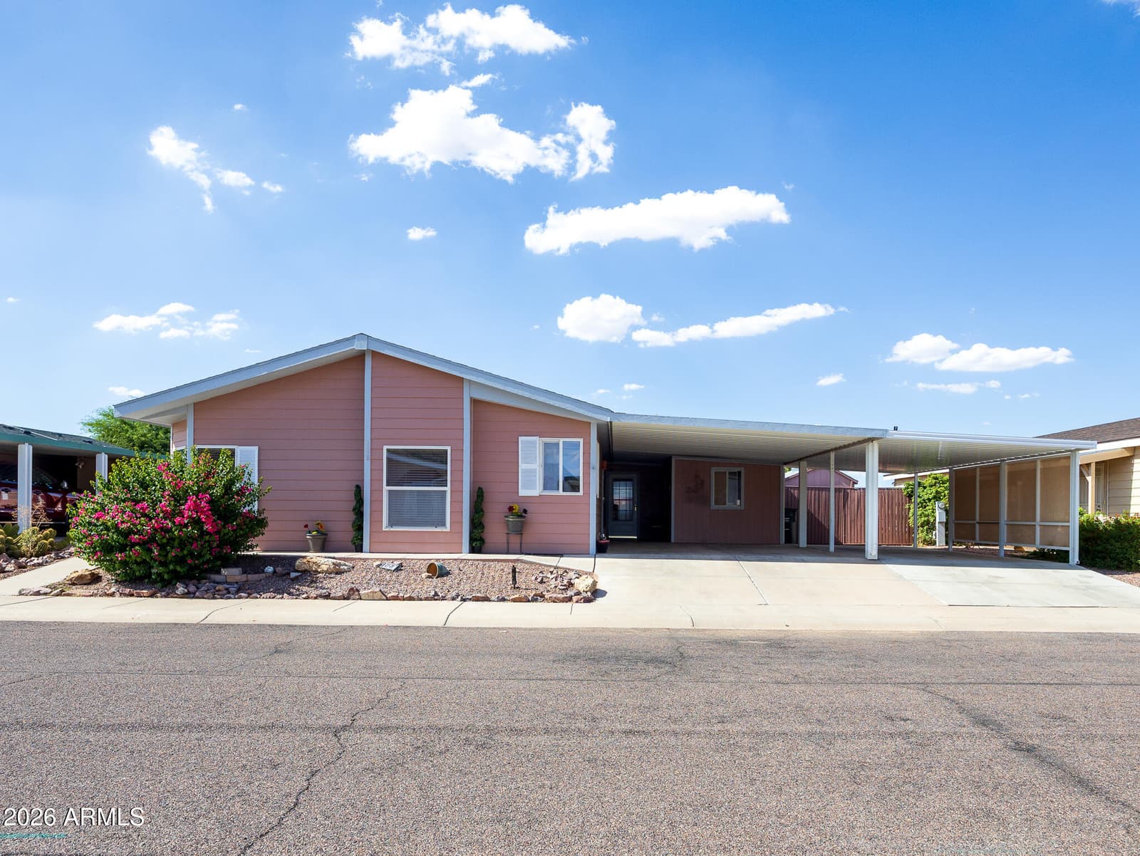 880 W MOON SHADOW Drive, Casa Grande, AZ 85122 — photo 1 of 43