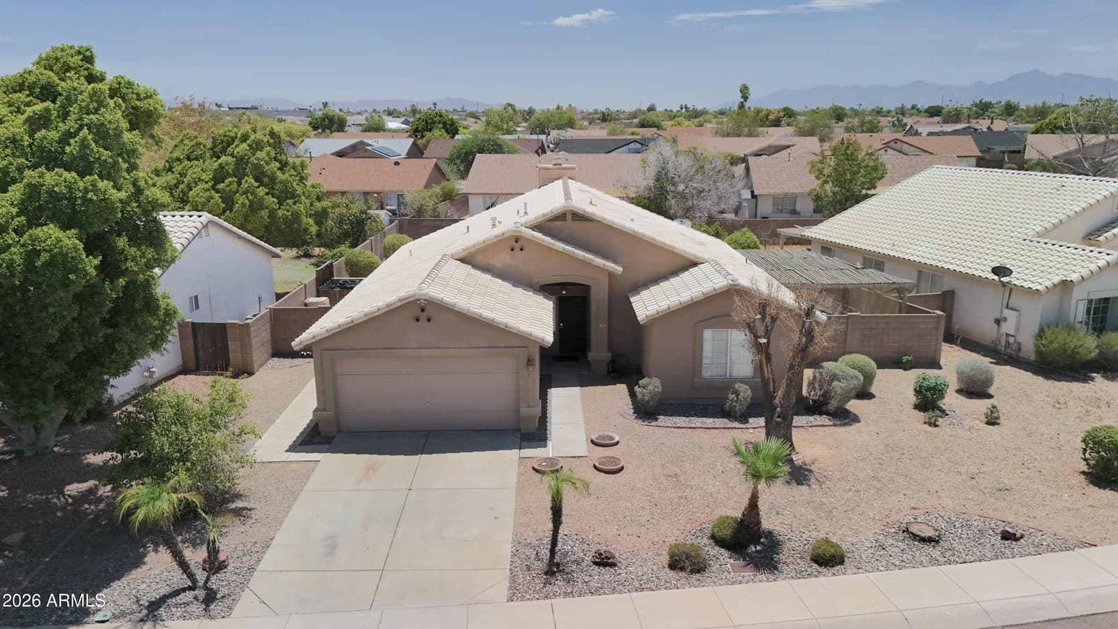 8565 W Denton Lane, Glendale, AZ 85305 — photo 18 of 38