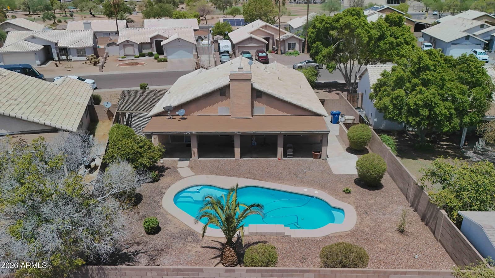 8565 W Denton Lane, Glendale, AZ 85305 — photo 21 of 38