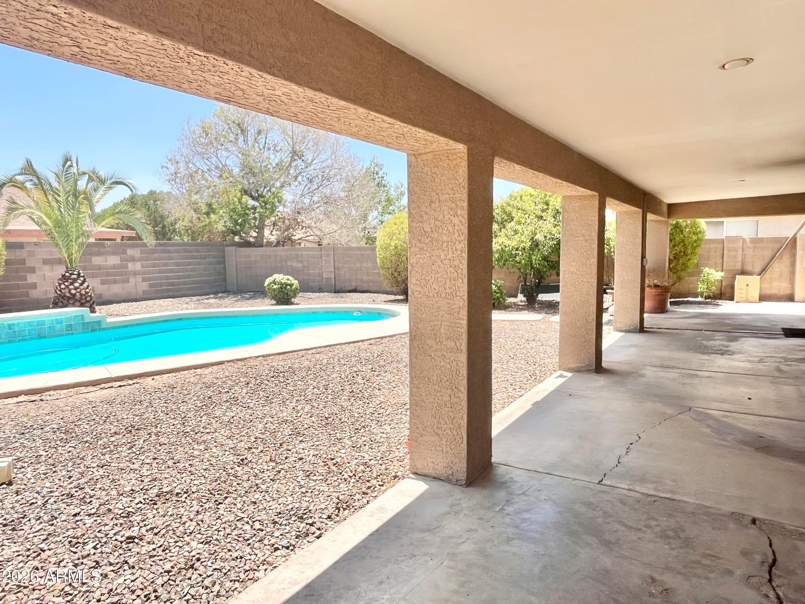 8565 W Denton Lane, Glendale, AZ 85305 — photo 16 of 38