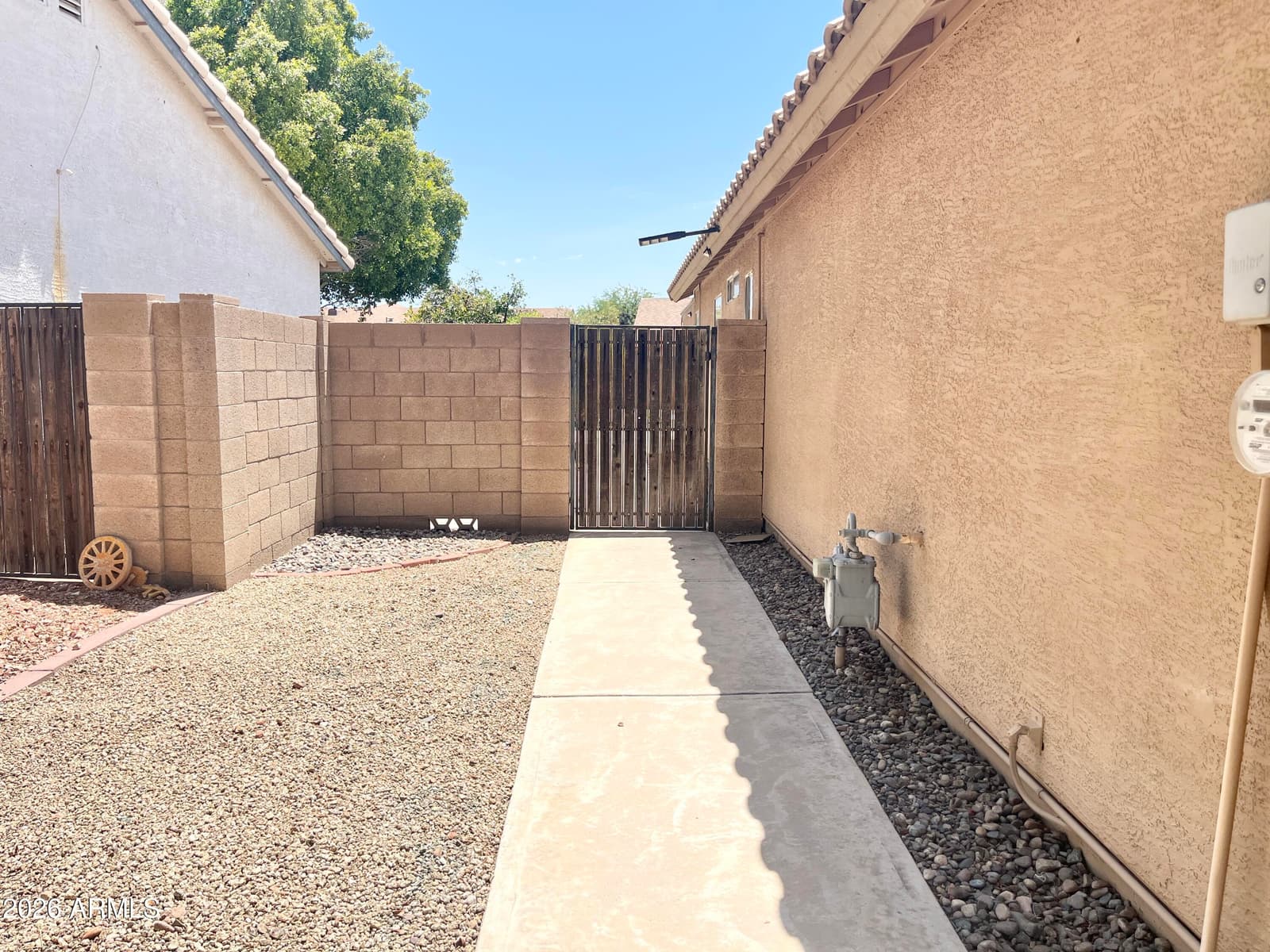 8565 W Denton Lane, Glendale, AZ 85305 — photo 31 of 38