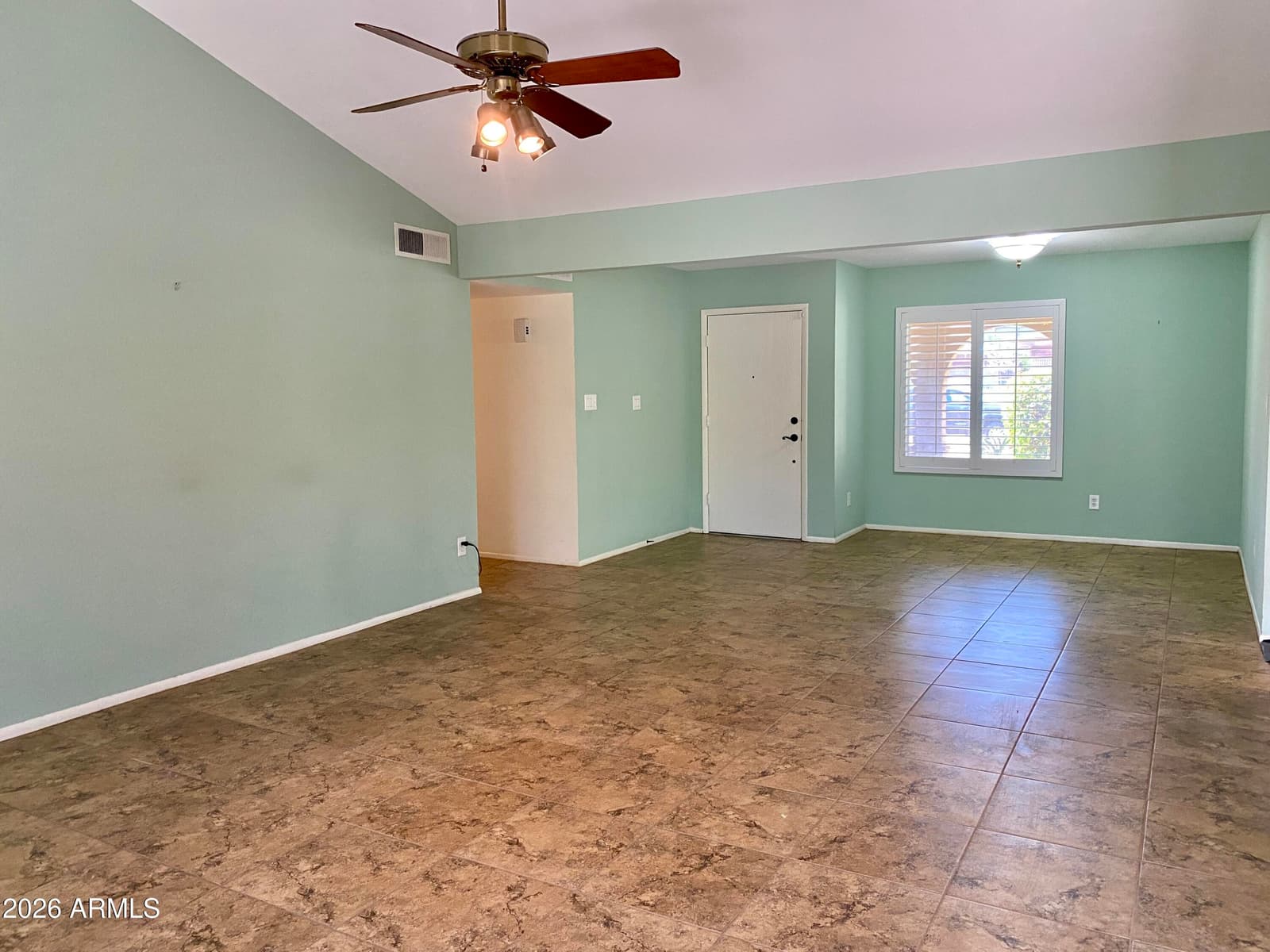 5413 W CHOLLA Street, Glendale, AZ 85304 — photo 4 of 8