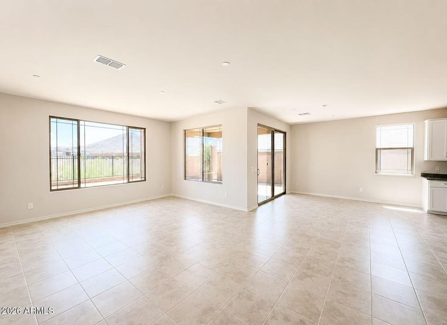 13328 W OCUPADO Drive, Peoria, AZ 85383 — photo 6 of 14