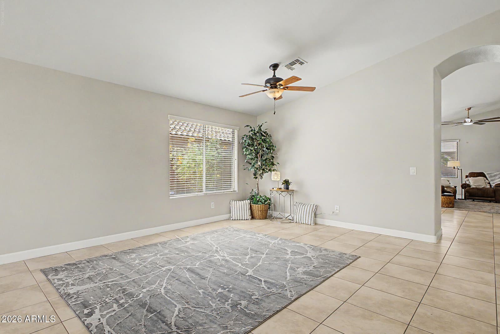 41949 W ANNE Lane, Maricopa, AZ 85138 — photo 8 of 34