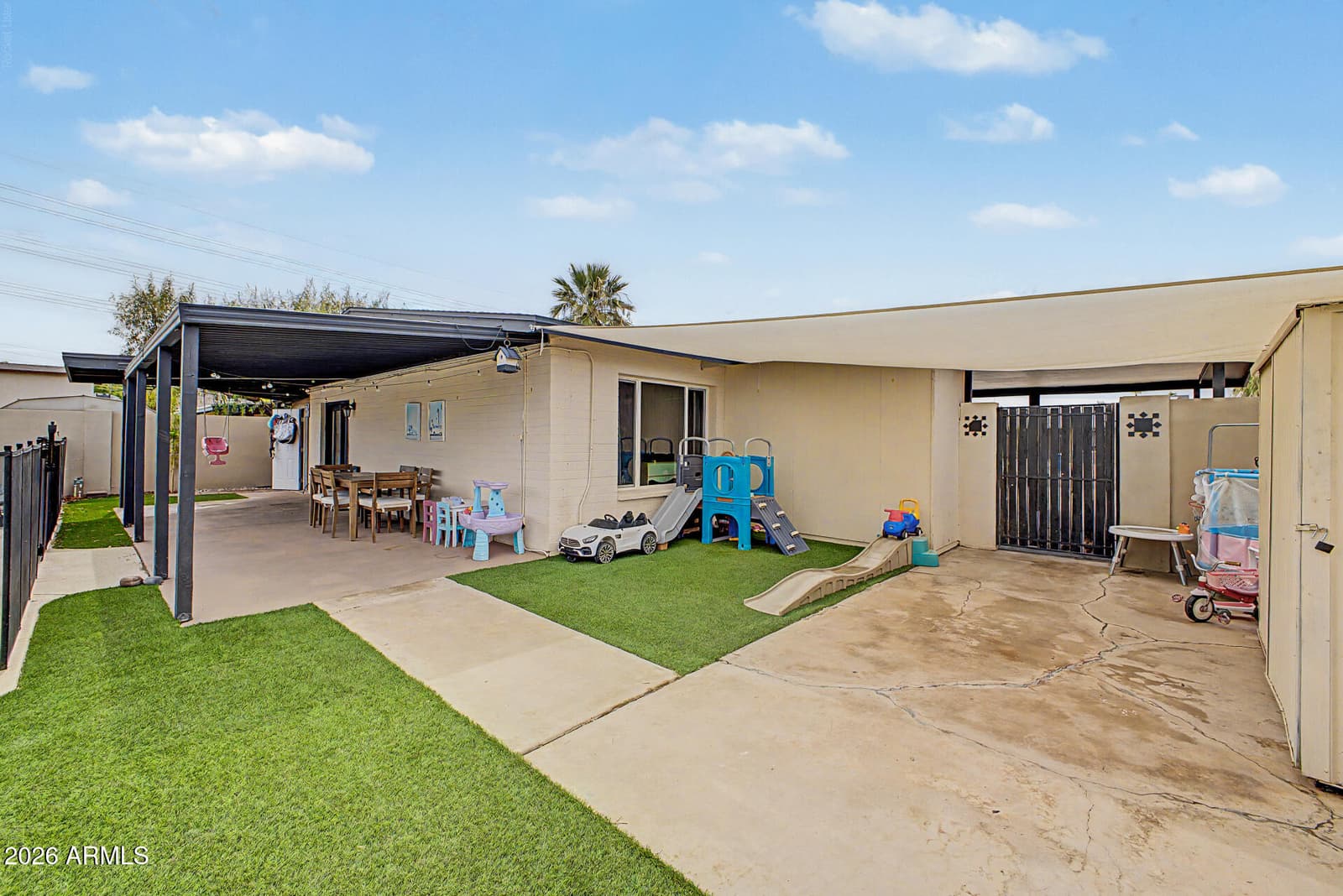 324 W SANTA CRUZ Drive, Tempe, AZ 85282 — photo 27 of 29