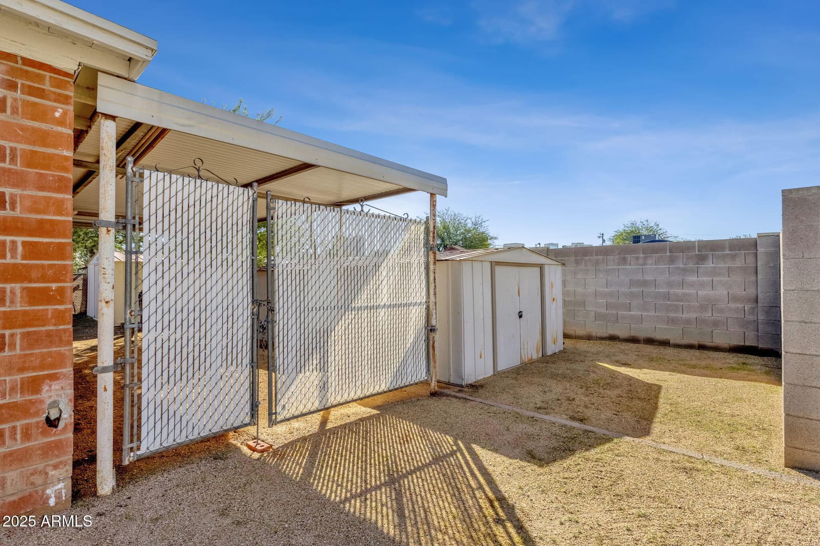 345 W MONTECITO Avenue, Phoenix, AZ 85013 — photo 33 of 39