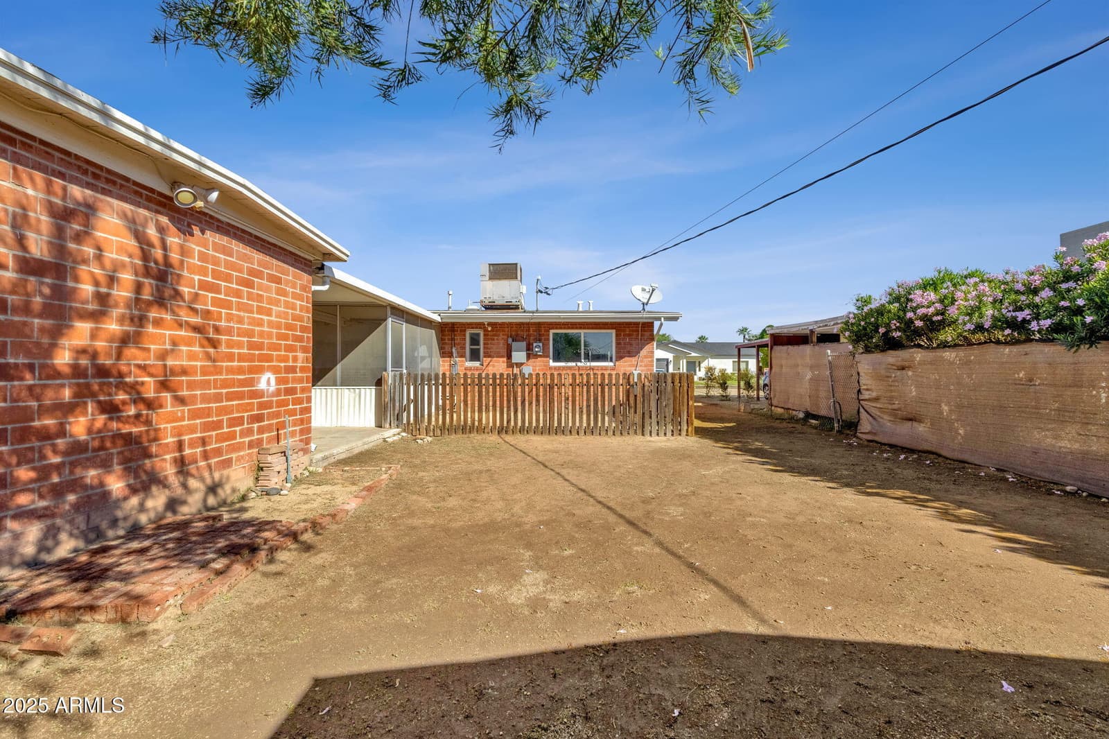 345 W MONTECITO Avenue, Phoenix, AZ 85013 — photo 36 of 39