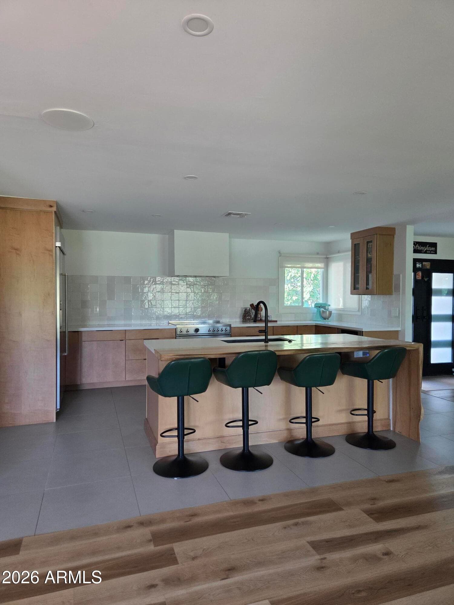 4201 W WALTANN Lane, Phoenix, AZ 85053 — photo 15 of 38
