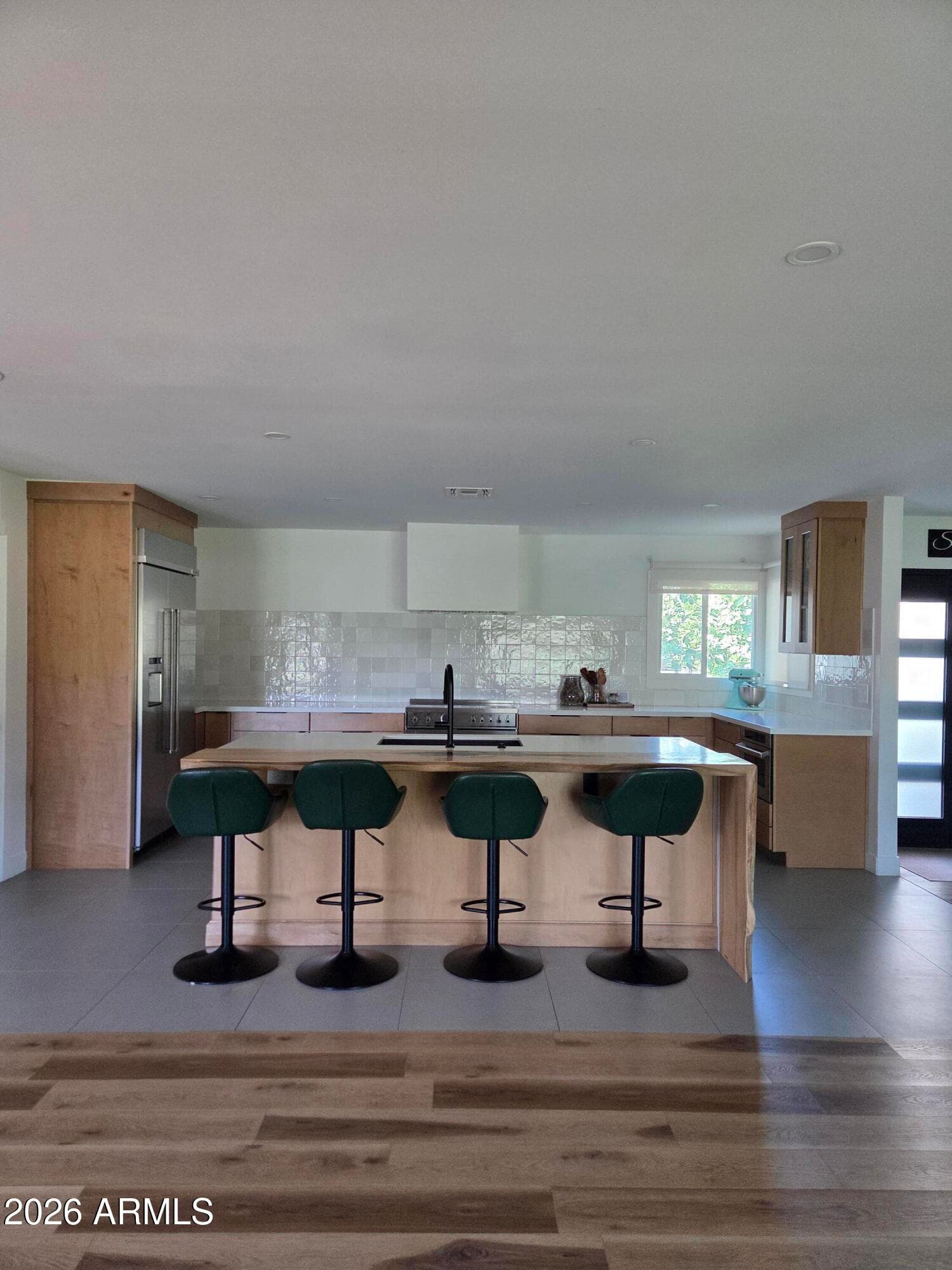 4201 W WALTANN Lane, Phoenix, AZ 85053 — photo 14 of 38